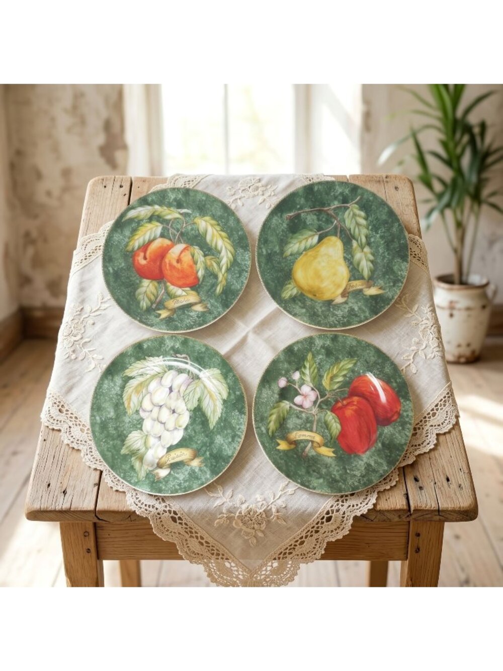 American Atelier Lattice Fruit 5031 Porcelain 8.1" Salad Dessert Plate Green